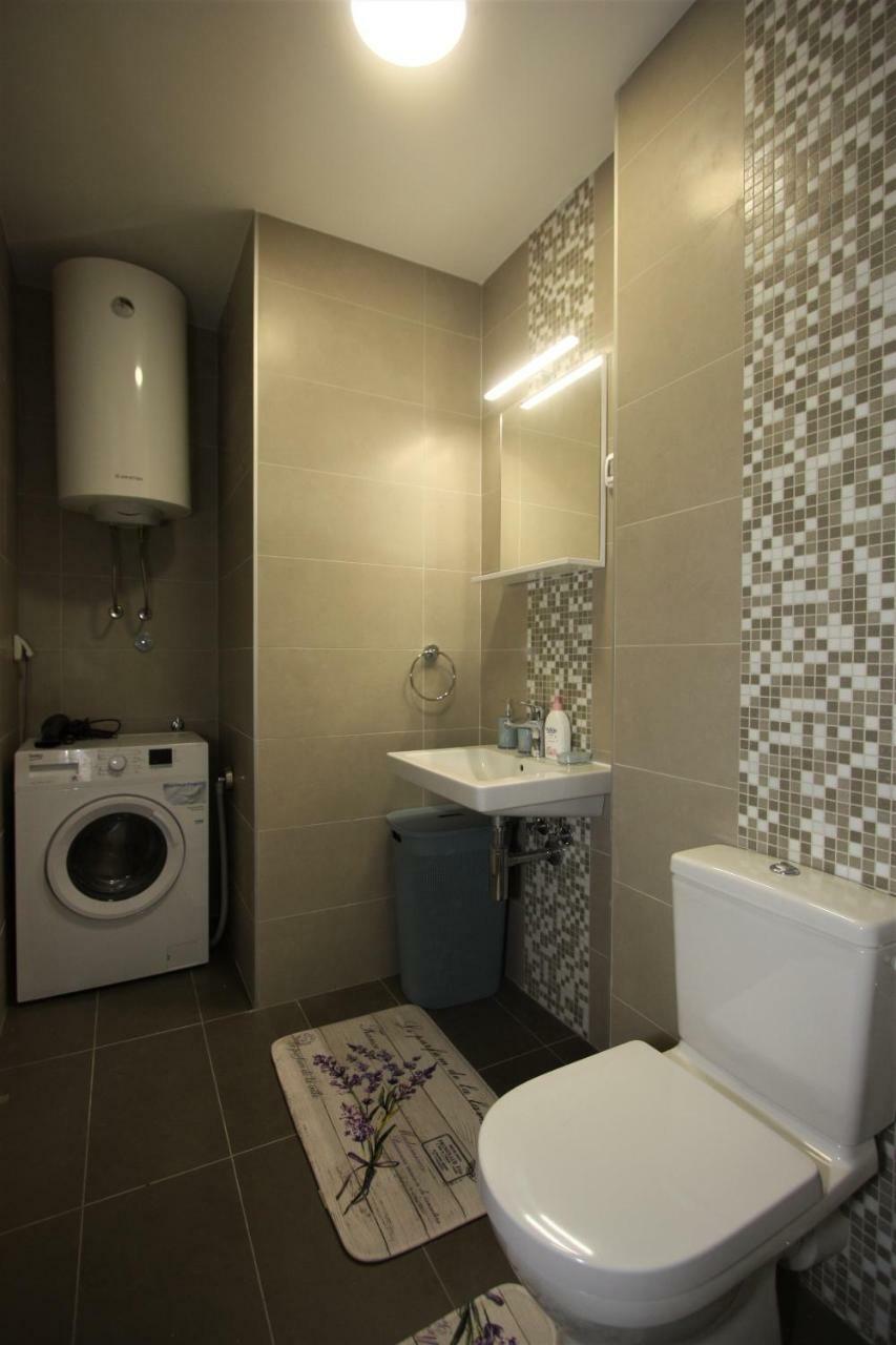 Luxury 1 Bedroom Apartment With Cozy Garden D2-2 In Morinj كوتور المظهر الخارجي الصورة