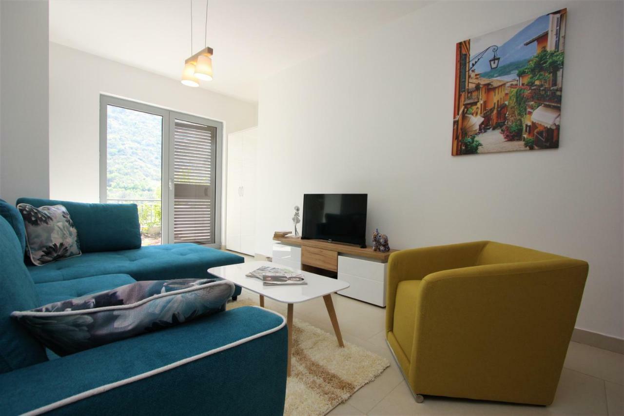 Luxury 1 Bedroom Apartment With Cozy Garden D2-2 In Morinj كوتور المظهر الخارجي الصورة